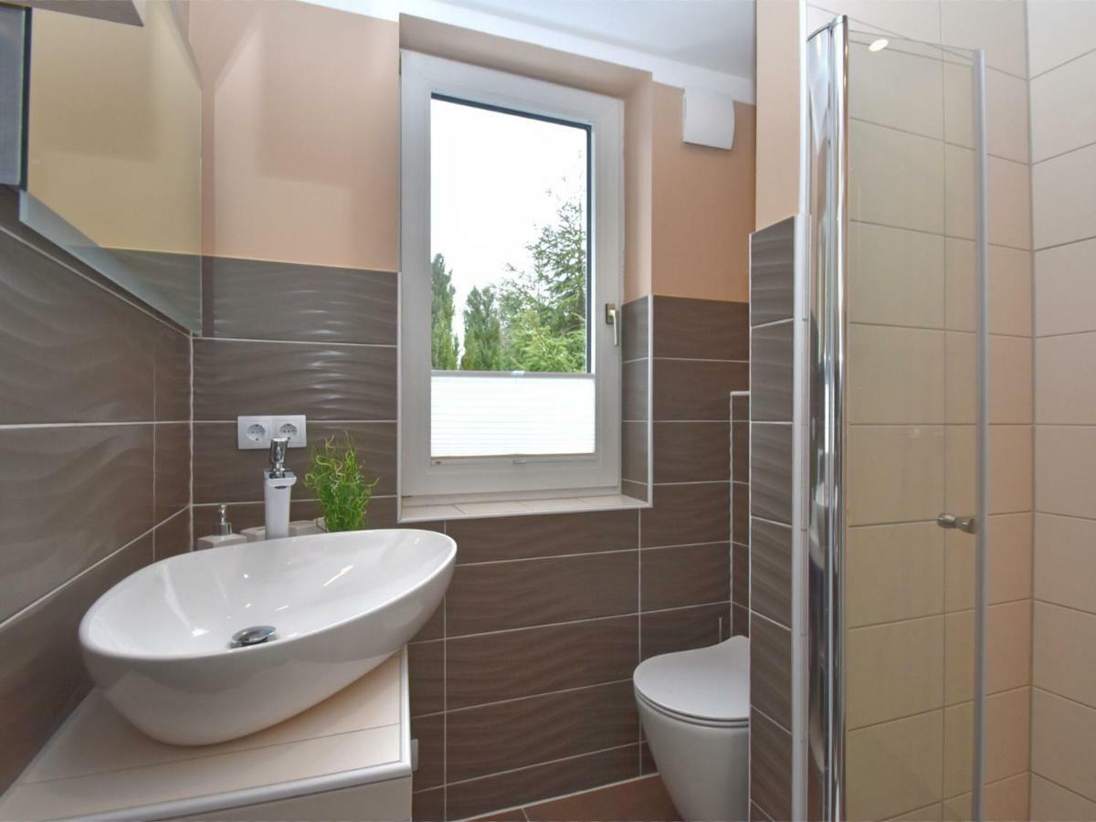 Apartment With Private Terrace Friedrichshohe  외부 사진